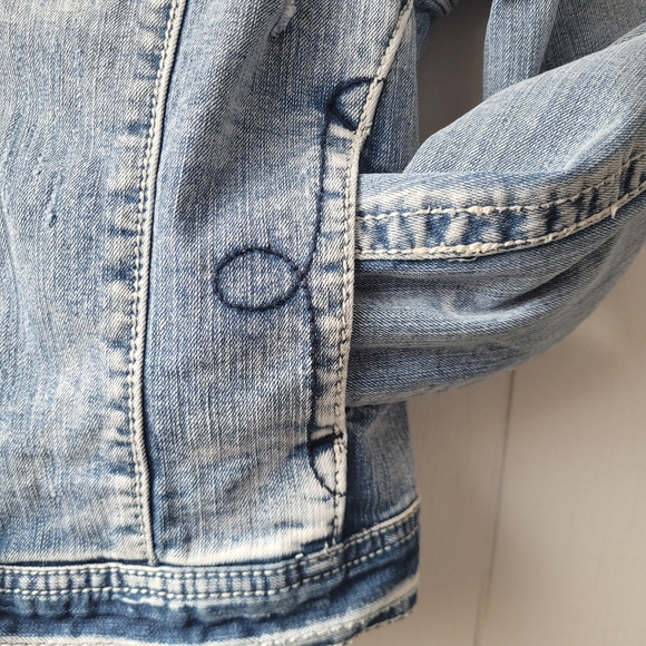 VANITY Jean Jacket Light Washed Distressed Pockets Button Up size Large - Picture 5 of 12